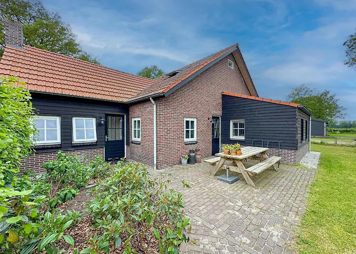 Op De Beemd Nyaraló